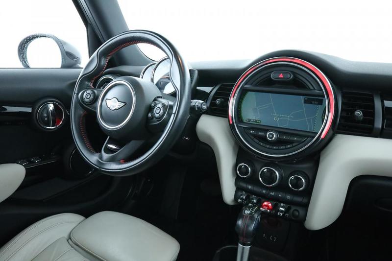 Mini Mini Cooper s Finition Red Hot Chili Bva6 5p 192 ch