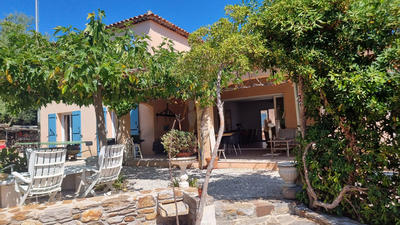 Maison - 165 m² - 5 pièces