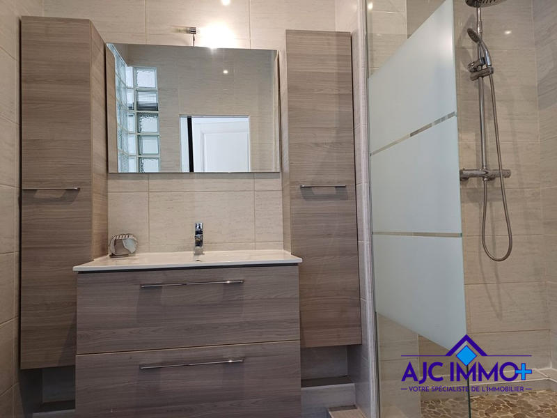 Appartement - 88 m² - 4 pièces