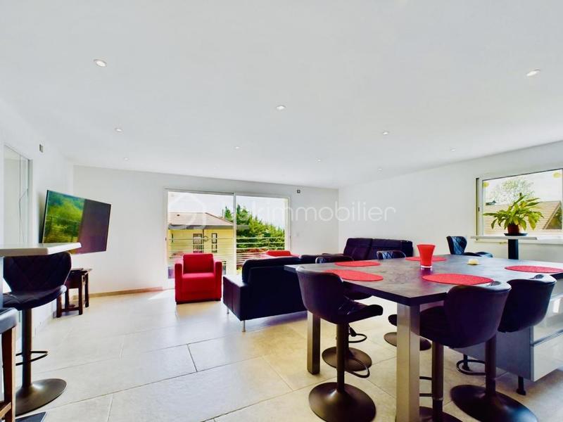 Maison d'architecte - 168 m² - 6 pièces