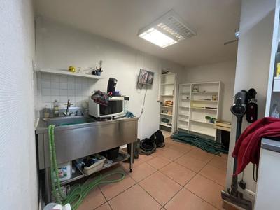 Local commercial - 118 m² - 3 pièces