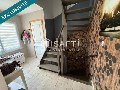 Maison - 102 m² - 5 pièces