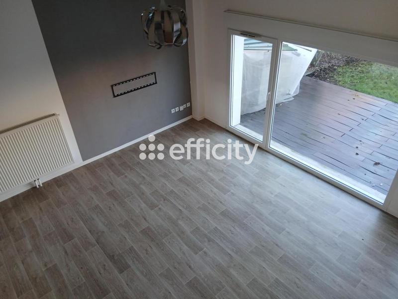 Maison - 85 m² - 5 pièces