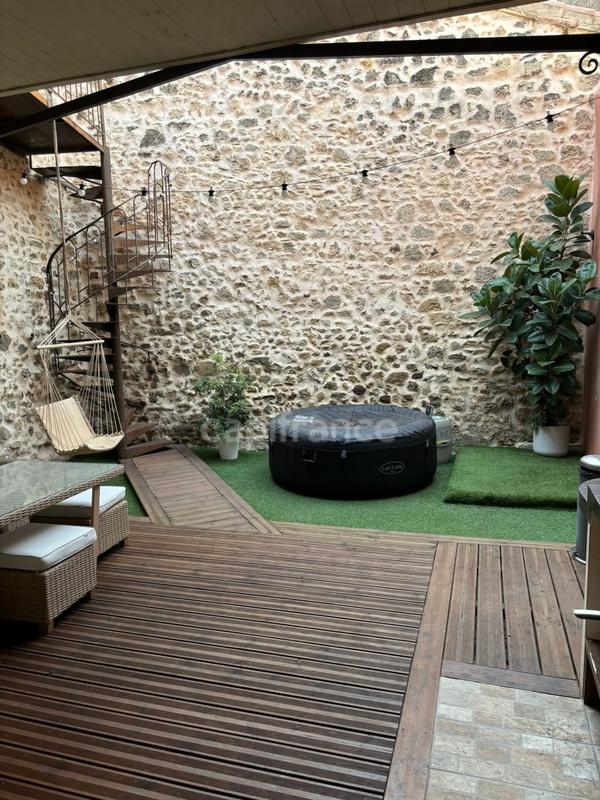 Maison - 143 m² - 5 pièces