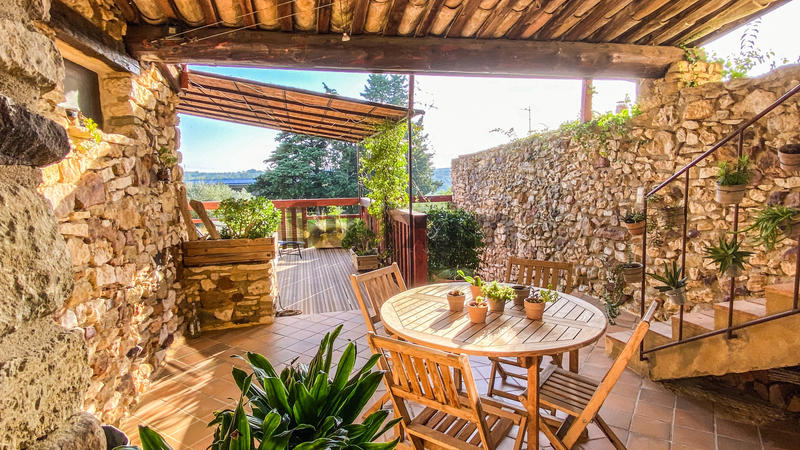 Maison de village - 212 m² - 9 pièces