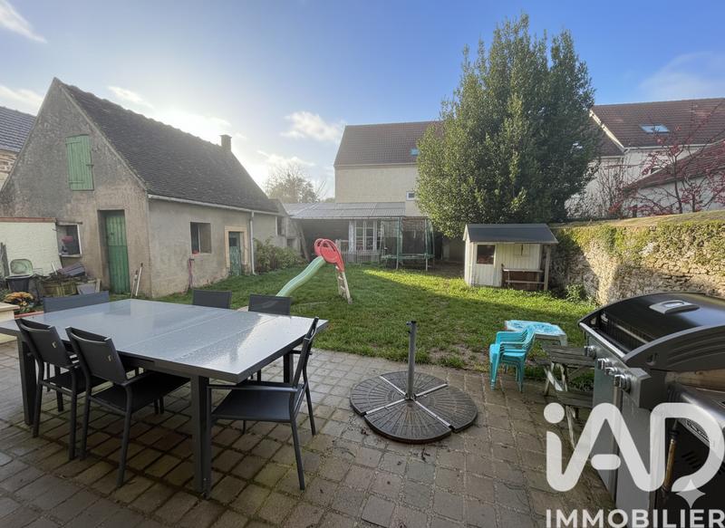 Maison - 144 m² - 6 pièces
