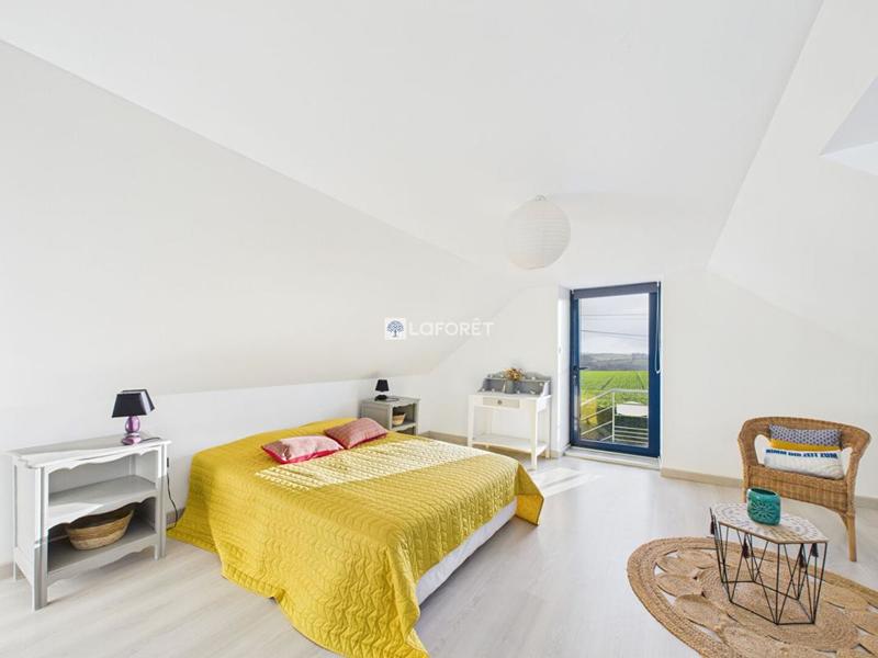 Maison en pierre - 211 m² - 10 pièces