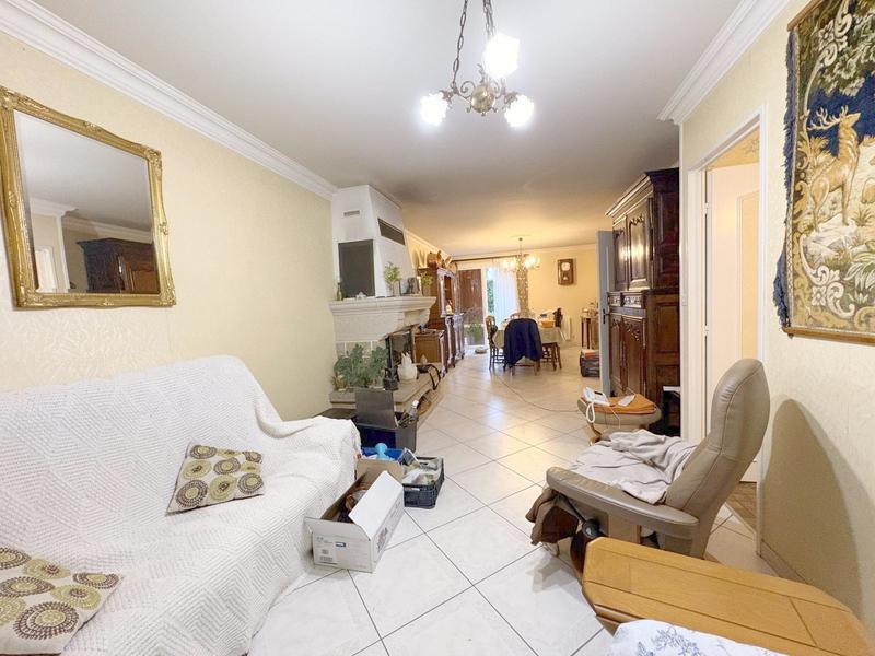 Maison - 105 m² - 6 pièces