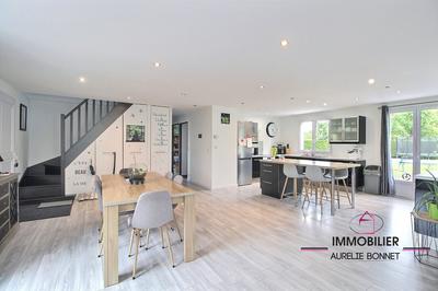Maison contemporaine - 170 m² - 7 pièces