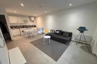 Studio - 25 m² - 1 pièce