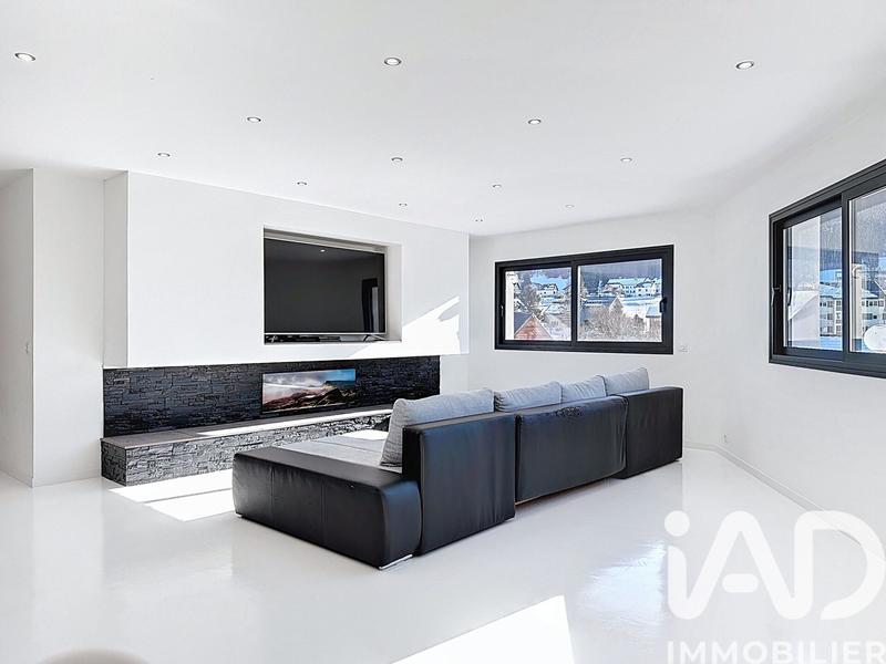 Maison de maîtres - 181 m² - 7 pièces