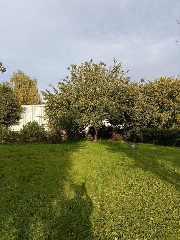 Terrain constructible - 714 m²