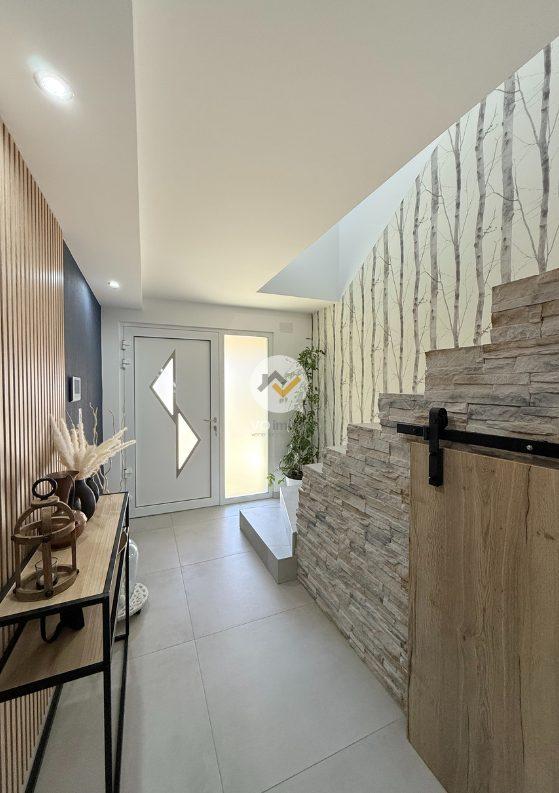 Maison contemporaine - 186 m² - 7 pièces