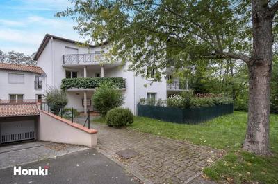 Appartement - 84 m² - 4 pièces