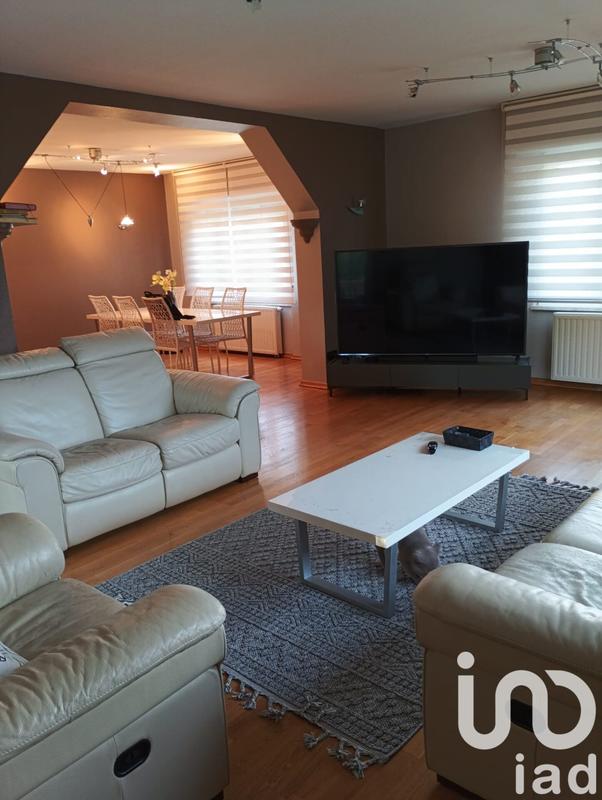 Maison - 230 m² - 12 pièces