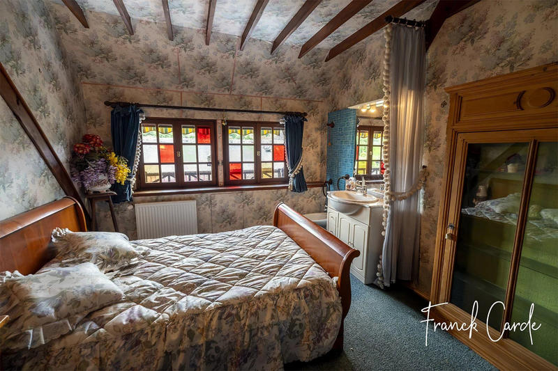 Maison - 170 m² - 7 pièces