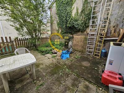 Maison - 100 m² - 4 pièces