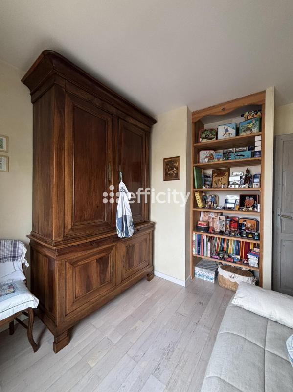 Maison - 130 m² - 7 pièces