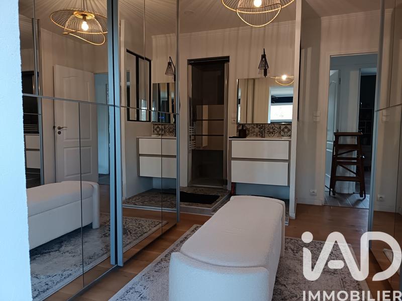 Maison - 93 m² - 6 pièces