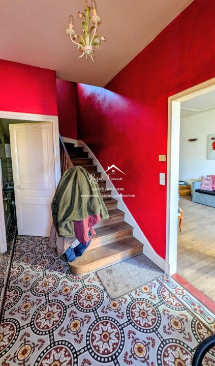 Maison - 104 m² - 5 pièces