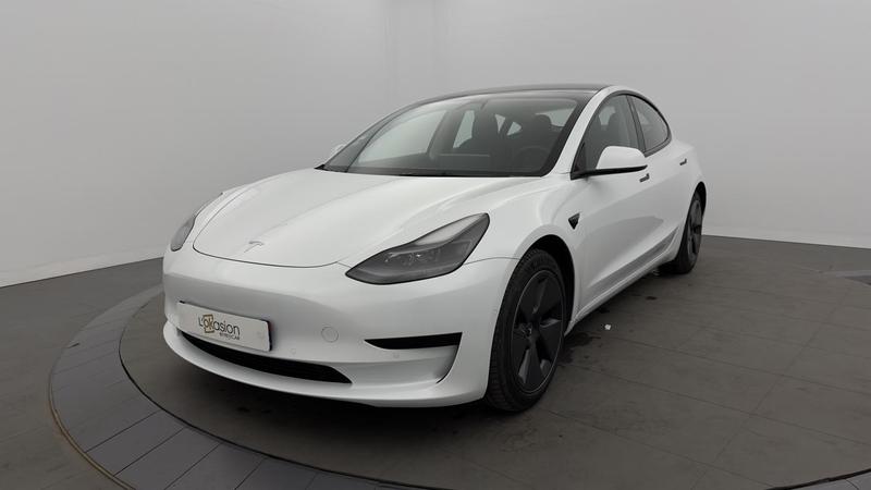 Tesla Model 3 Autonomie Standard Plus Rwd