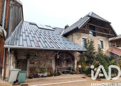 Appartement - 95 m² - 1 pièce