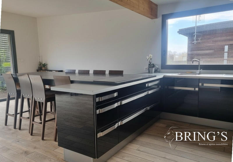 Maison contemporaine - 163 m² - 5 pièces