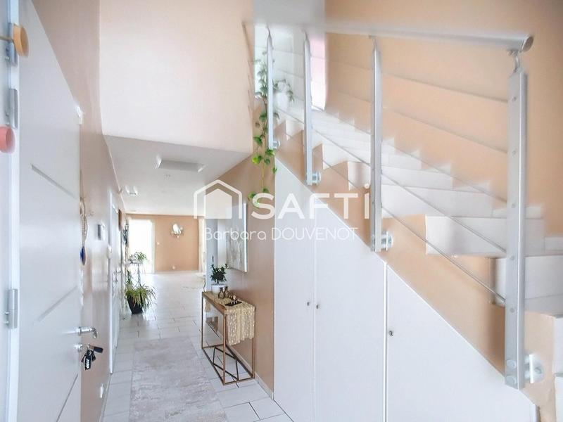 Maison - 160 m² - 6 pièces