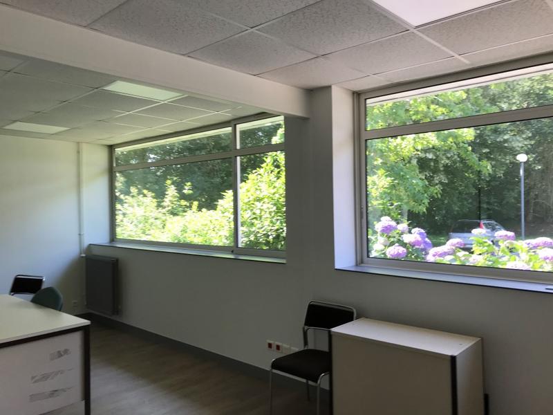 Bureau - 85 m²