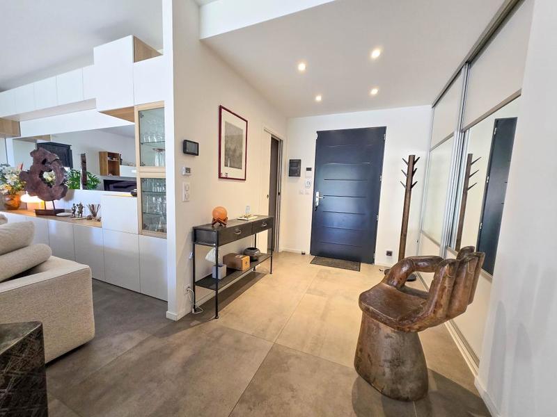 Villa - 194 m² - 5 pièces