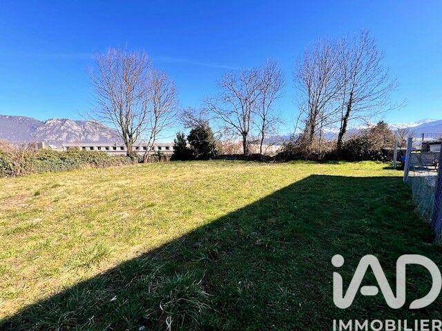Terrain - 1 031 m²