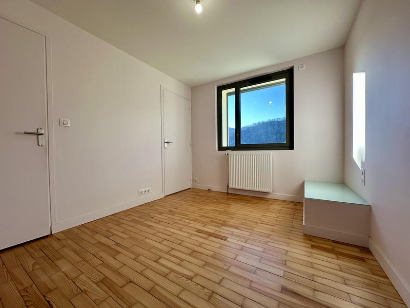 Maison - 119 m² - 6 pièces