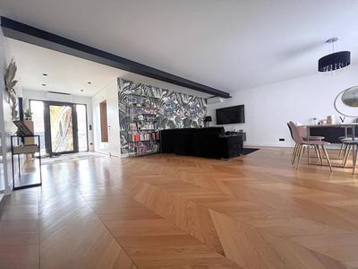 Maison - 155 m² - 7 pièces