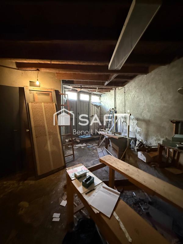 Maison - 160 m² - 9 pièces