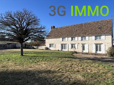 Maison ancienne - 206 m² - 8 pièces