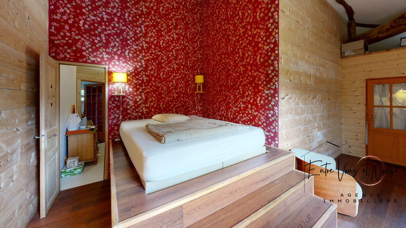 Maison ancienne - 320 m² - 14 pièces