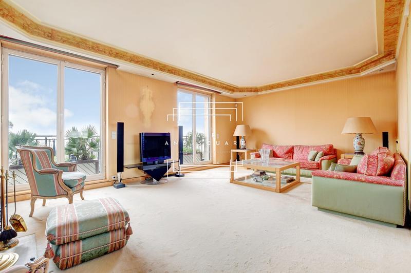 Appartement - 111 m² - 5 pièces