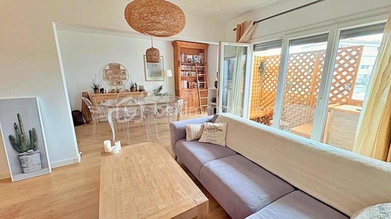 Appartement - 76 m² - 3 pièces