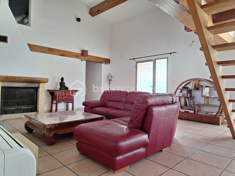 Villa - 180 m² - 6 pièces