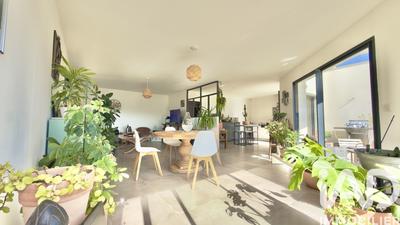 Maison - 126 m² - 4 pièces