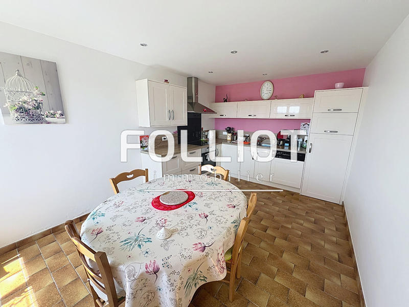 Maison - 130 m² - 7 pièces