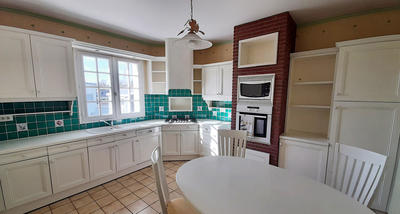 Maison - 122 m² - 6 pièces