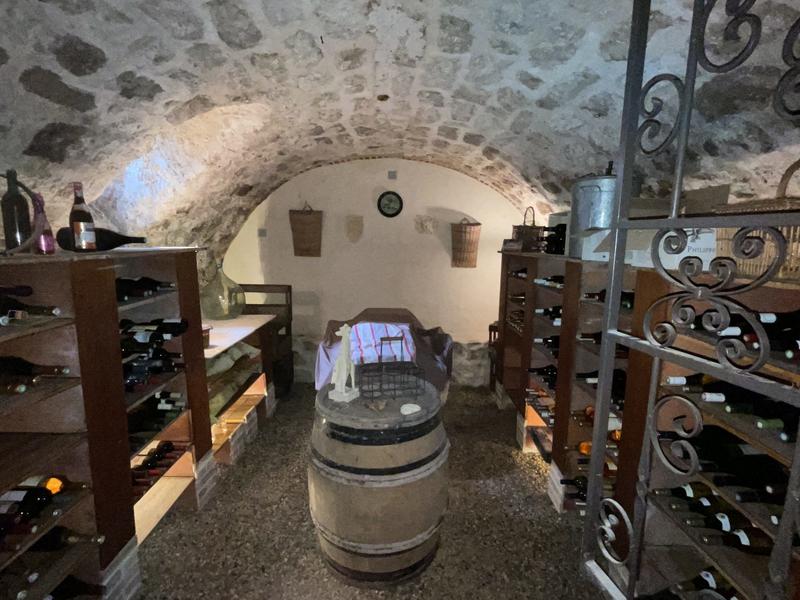 Maison ancienne - 151 m² - 8 pièces