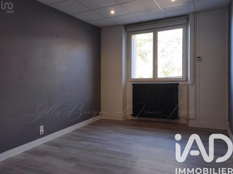 Maison - 200 m² - 7 pièces