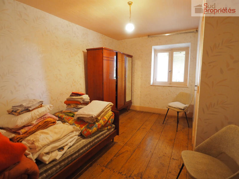 Maison - 284 m² - 9 pièces