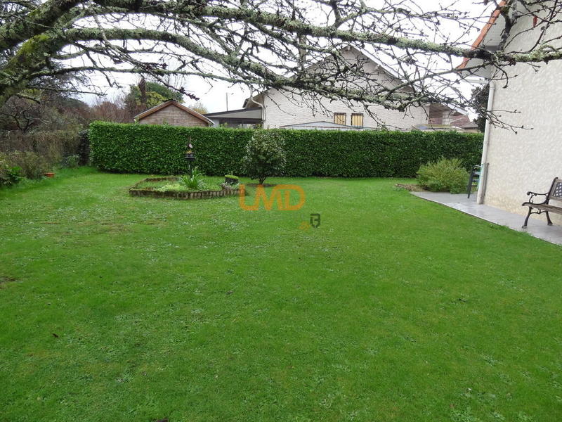 Maison - 139 m² - 7 pièces