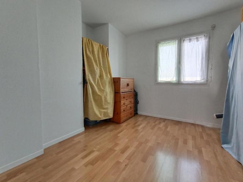 Maison - 96 m² - 5 pièces