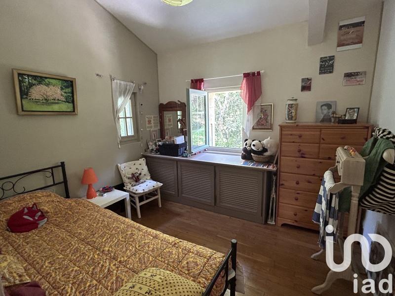 Maison - 200 m² - 5 pièces