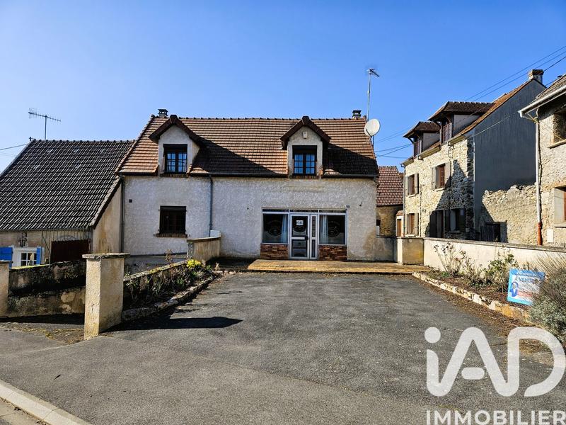 Maison - 136 m² - 3 pièces