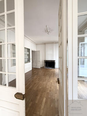 Appartement - 148 m² - 6 pièces